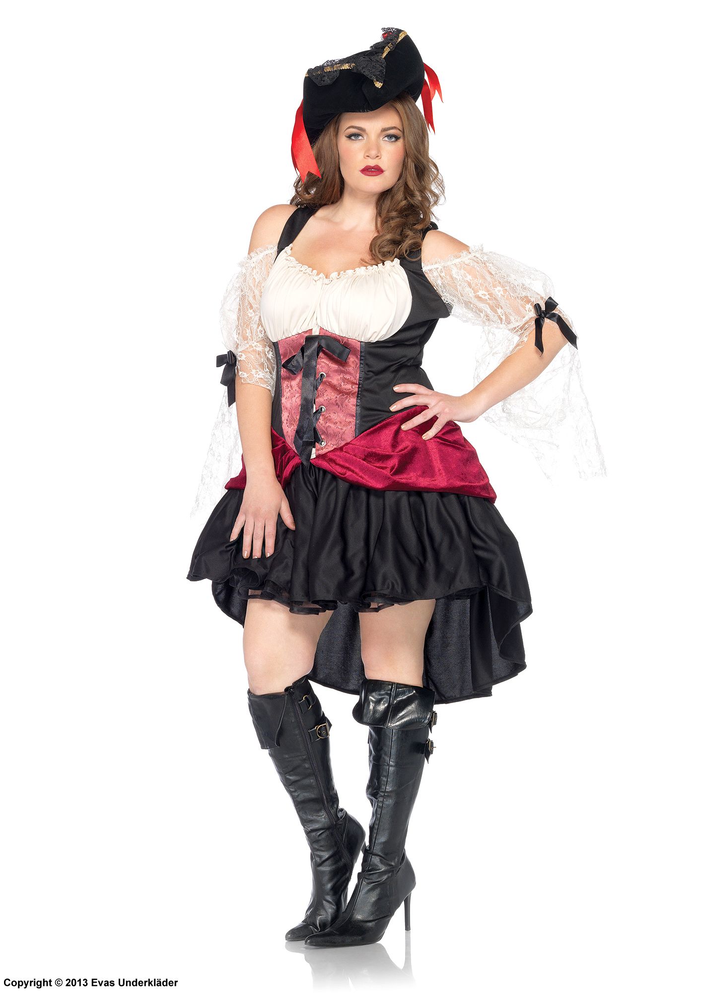 Kvinnlig pirat, maskeradklänning med snörning, cold shoulder och spets, plus size